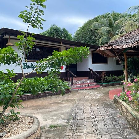 Chelle'S Guesthouse And Backpackers ซีคีฮอร์ ภายนอก รูปภาพ