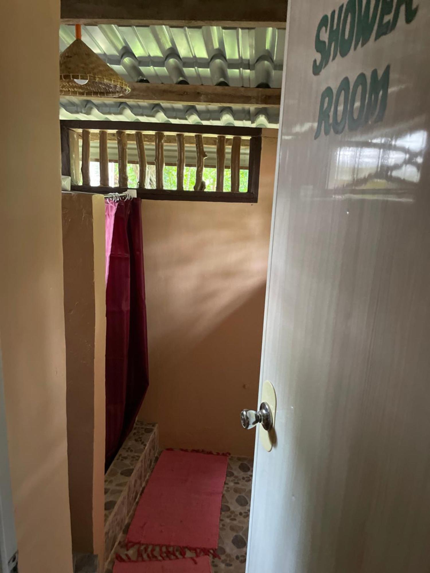 Chelle'S Guesthouse And Backpackers ซีคีฮอร์ ภายนอก รูปภาพ